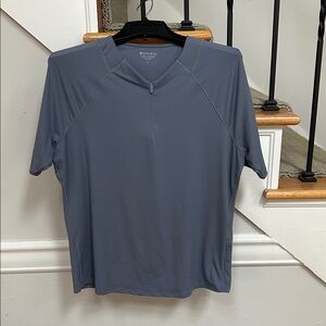 Athleta Women's Short Sleeve Gray Tee